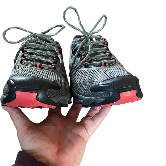 La Sportiva Wildcat trail running shoes, EUC,unisex, women size 10, men 9, EU 42 - Picture 9 of 16